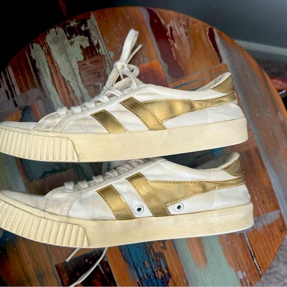 Gola - Tennis Mark Cox - Women’s Sneakers in Cream and Gold - Picture 1 of 8